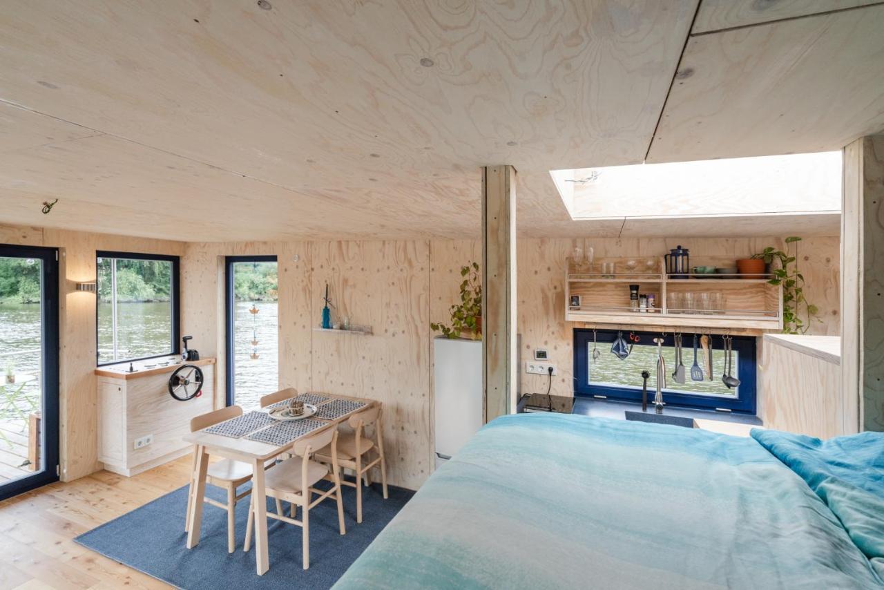 Hausboot Ahoi Hochwertiges Hausboote Mit Grosser Terrasse Und Kamin * Гамбург